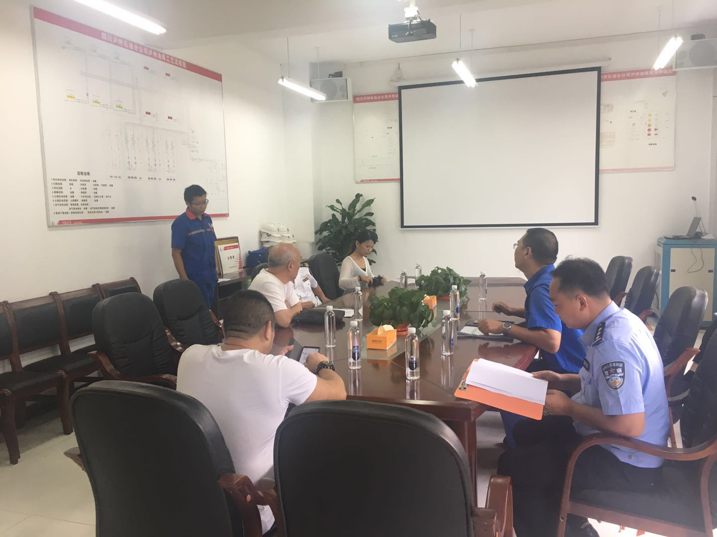 海事航务局安全隐患排查“回头看”